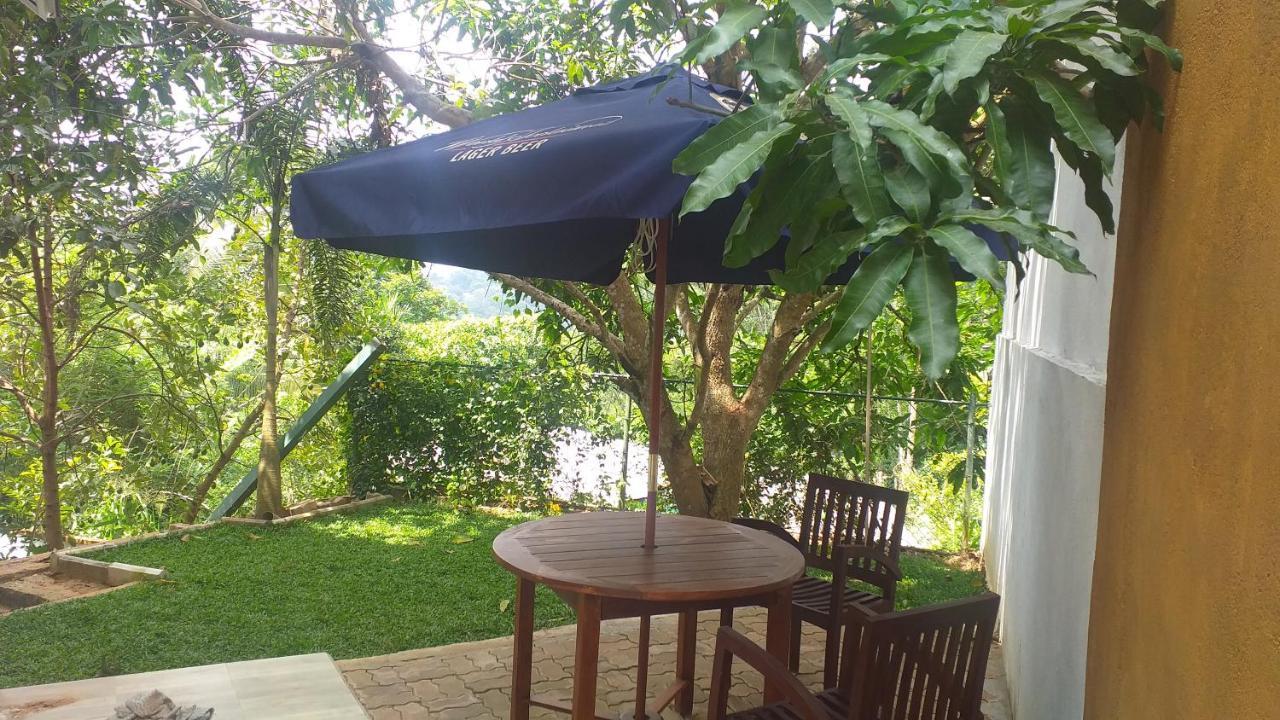 Crown Hills Kandy Inn 外观 照片