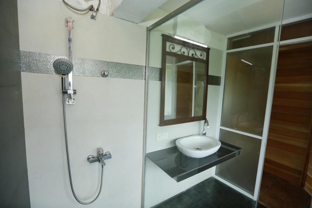 Crown Hills Kandy Inn 外观 照片