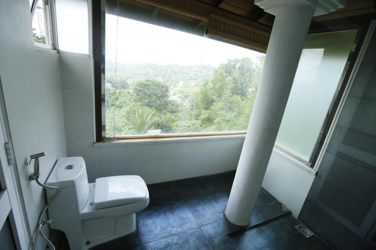 Crown Hills Kandy Inn 外观 照片
