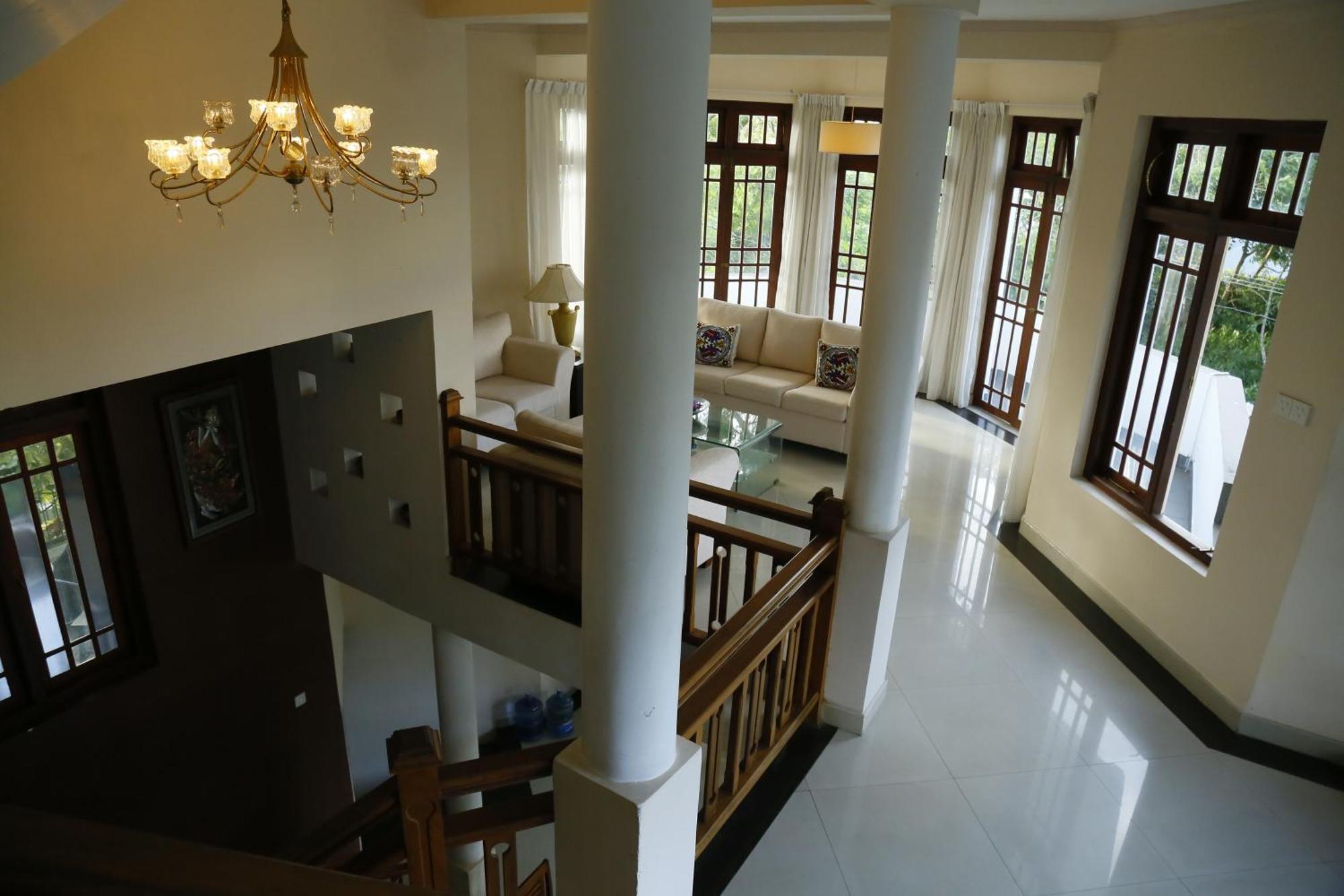 Crown Hills Kandy Inn 外观 照片