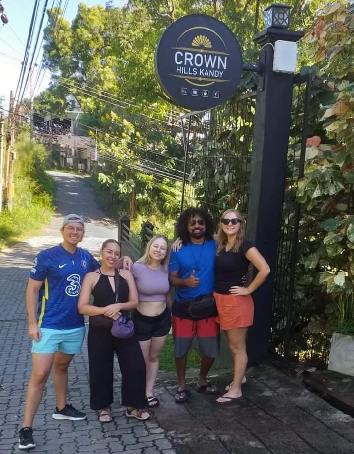 Crown Hills Kandy Inn 外观 照片